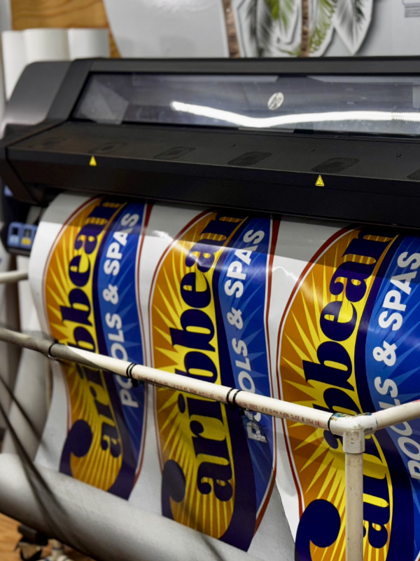 HP Latex printer in production